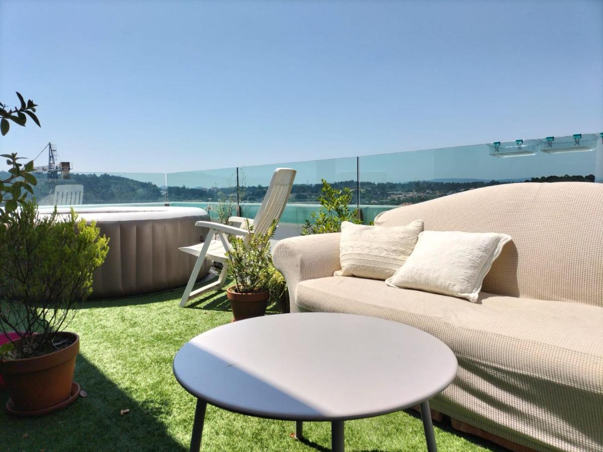 Preciosa Habitacion Doble En Atico Con Terraza Lägenhet Santiago de Compostela Exteriör bild
