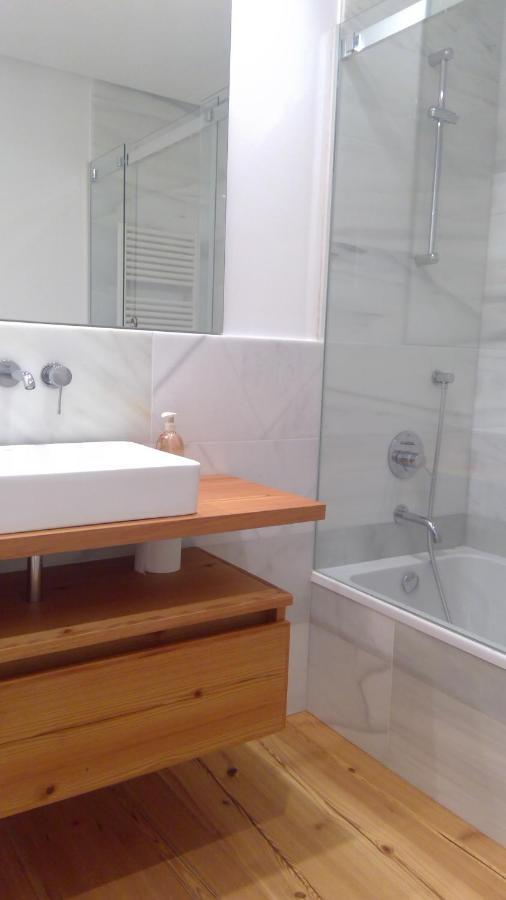 Preciosa Habitacion Doble En Atico Con Terraza Lägenhet Santiago de Compostela Exteriör bild